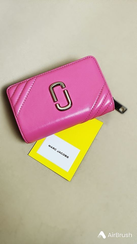 Marc Jacobs wallet
