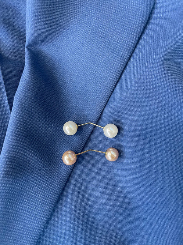 Brooch set white pink