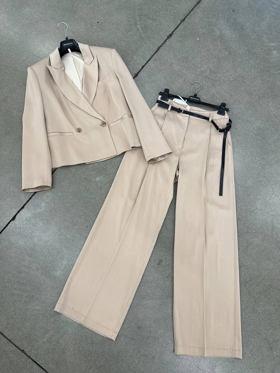Imperial set