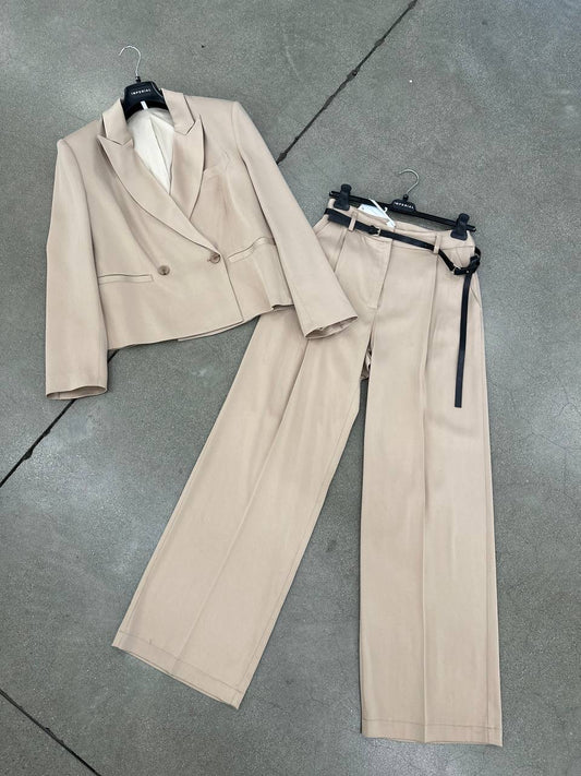 Imperial set