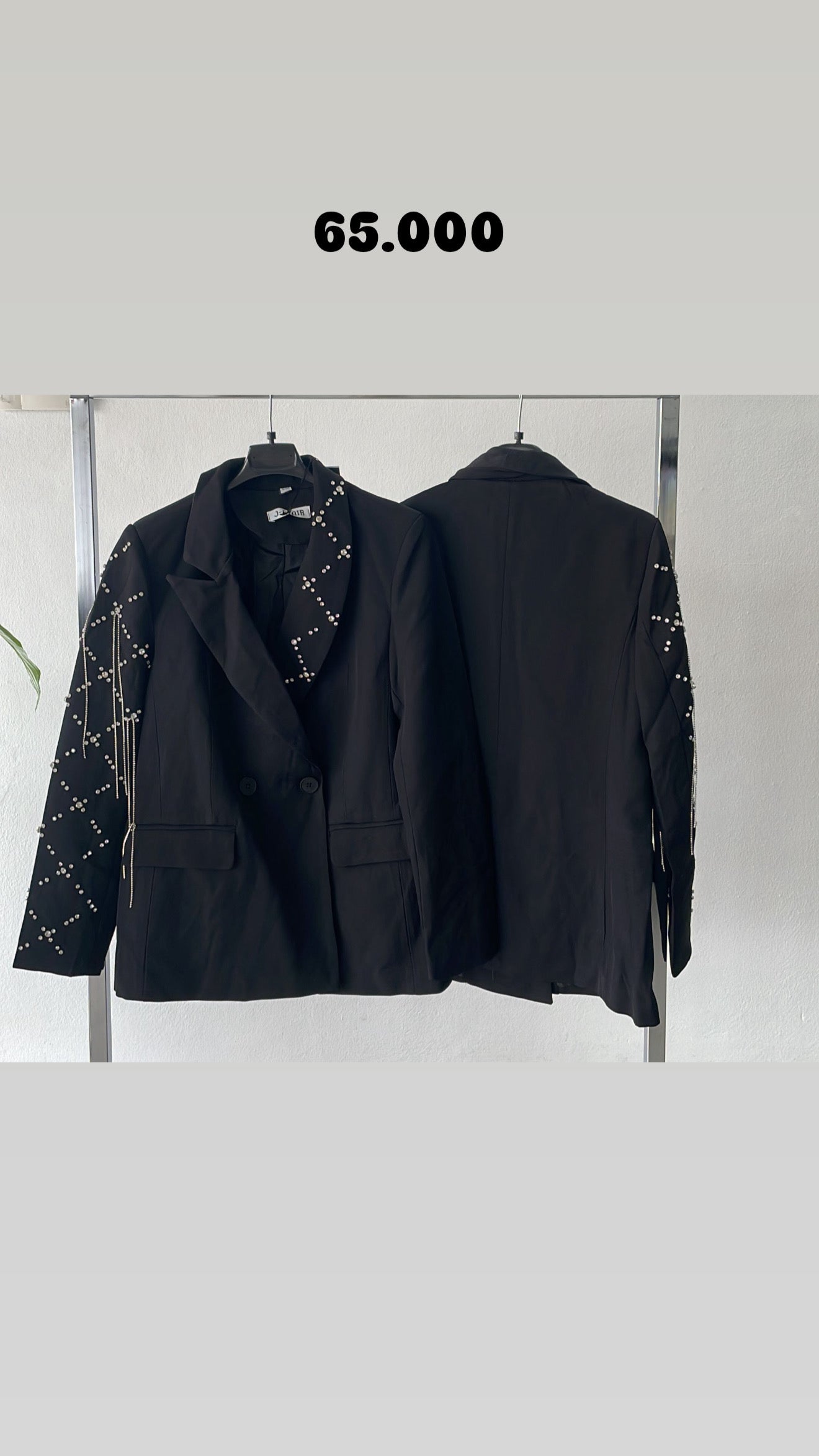 J-Claire black blazer