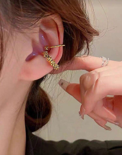 Ear cuff set