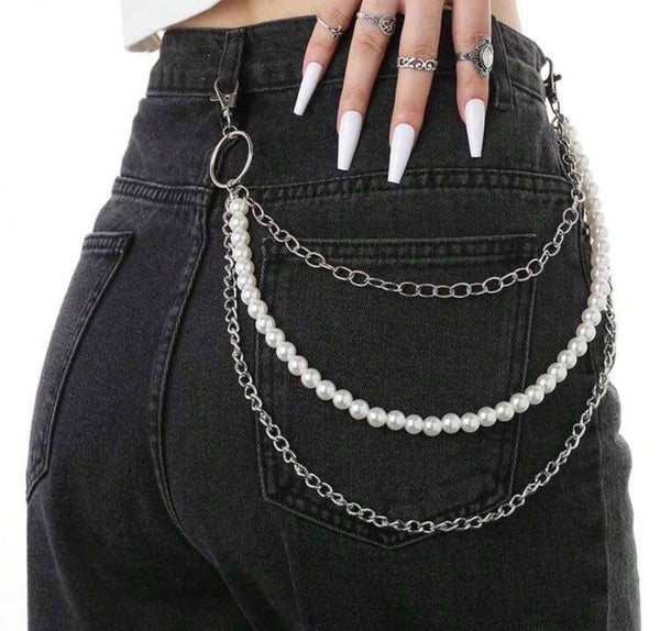Accessory chain with pearls