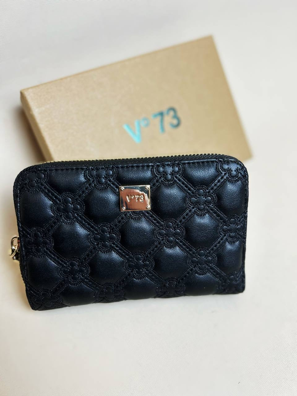 V73  wallet