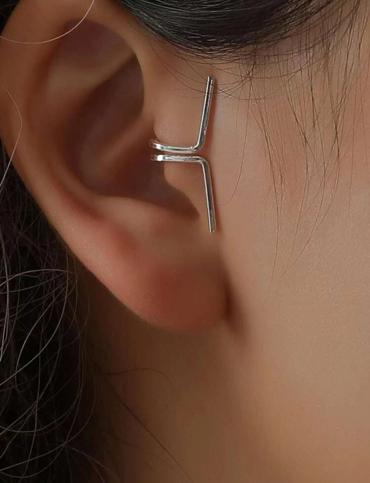 Ear cuff small v shape